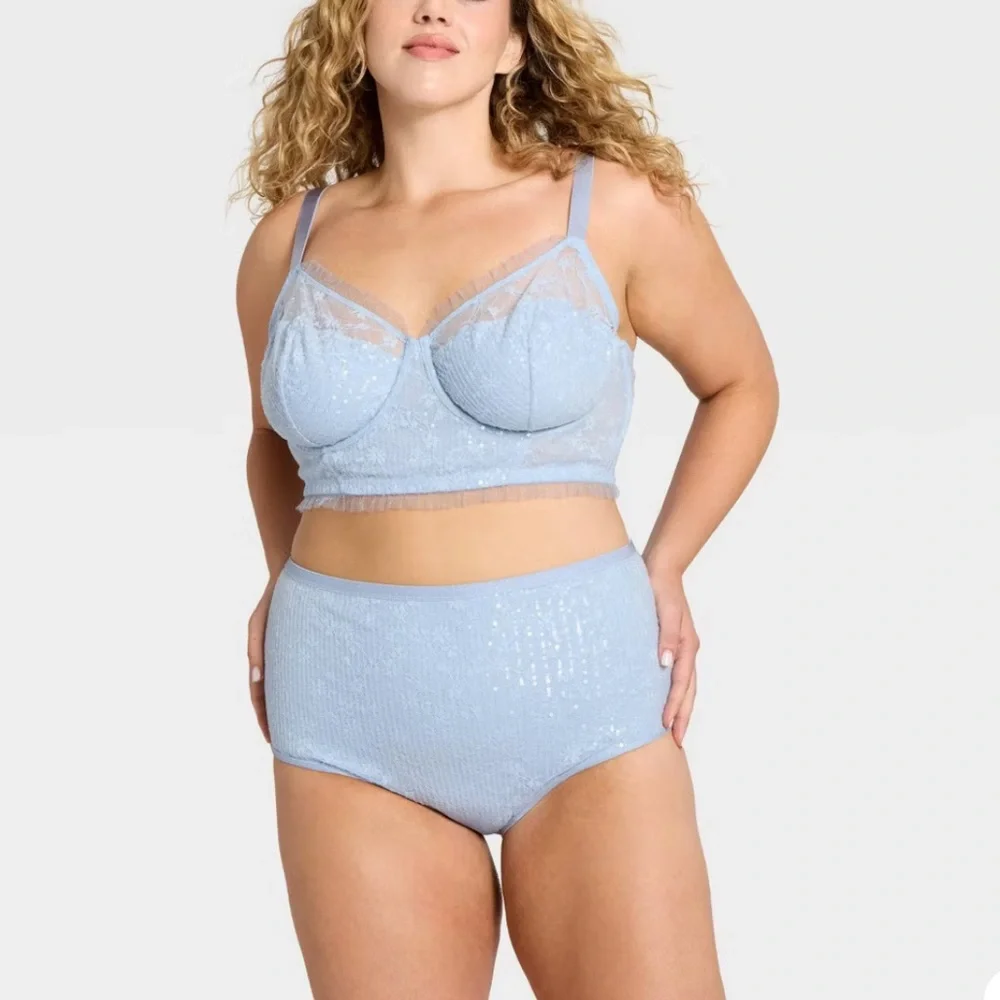 Wild Fable Women's Sequin Lace Corset & Hot Pants Set Light Blue XL